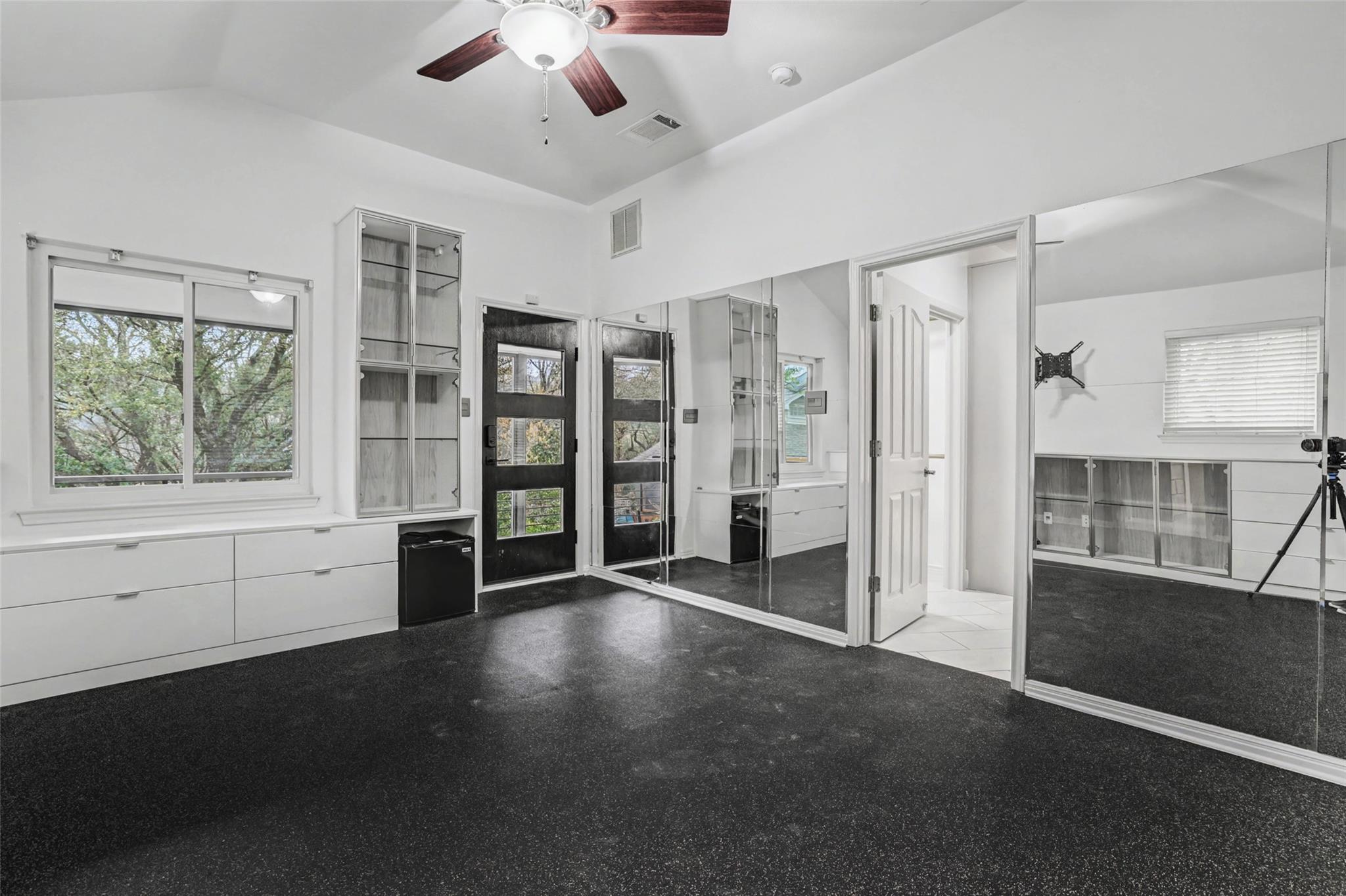 9003 Clithea Cove Austin TX 78759