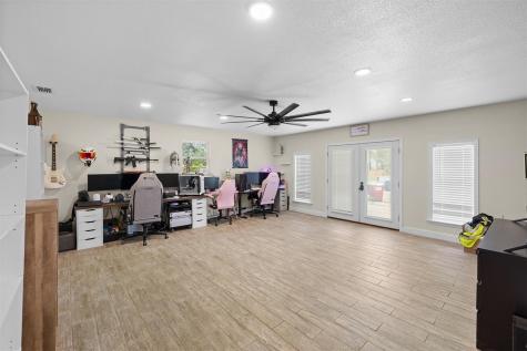 312 Holcombe Drive Lexington TX 78947