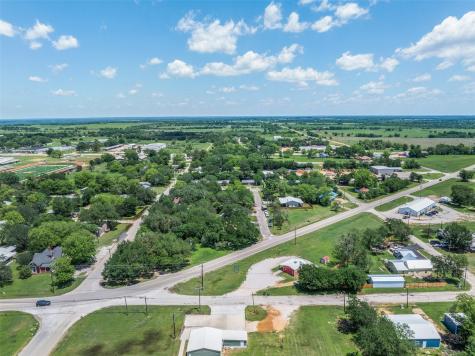 312 Holcombe Drive Lexington TX 78947