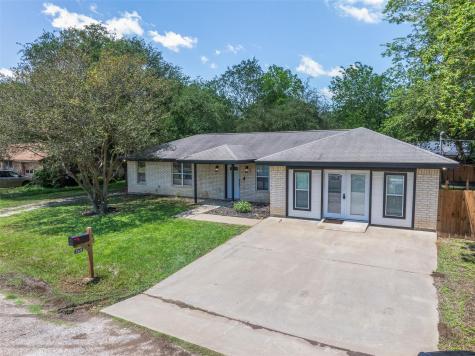 312 Holcombe Drive Lexington TX 78947
