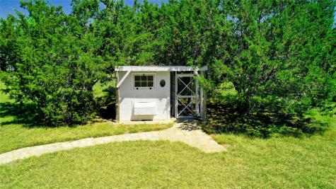 152 Round Up Drive Liberty Hill TX 78642