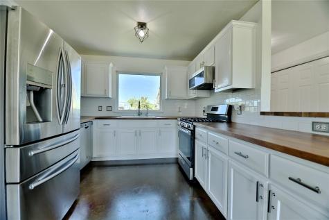 152 Round Up Drive Liberty Hill TX 78642