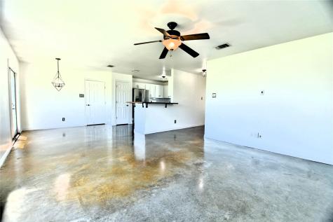 152 Round Up Drive Liberty Hill TX 78642