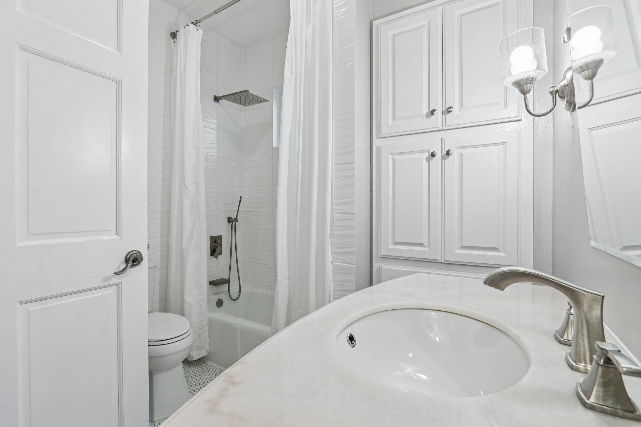 5101 Country Club Drive Lago Vista TX 78645
