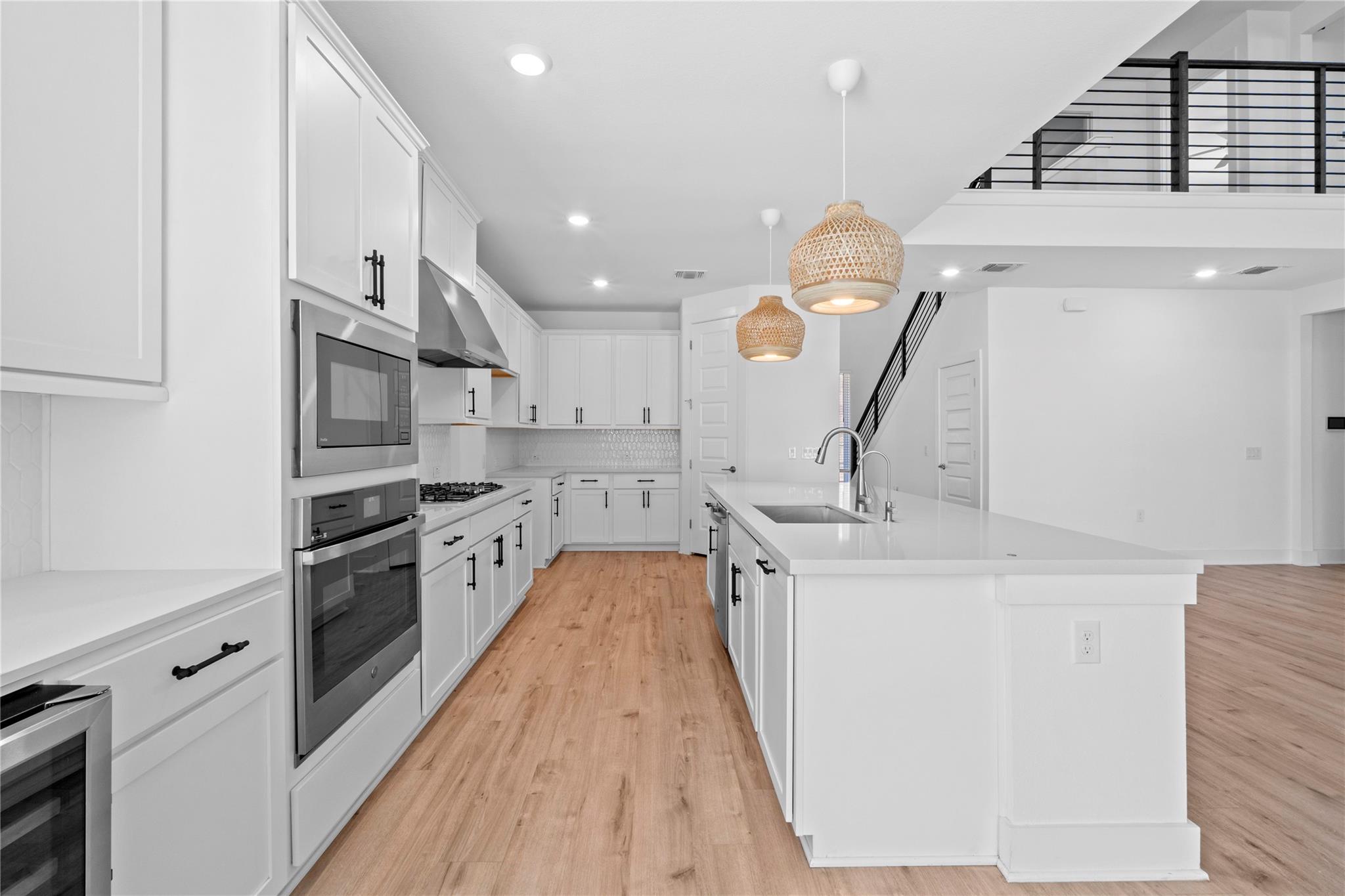 7909 Edmondson Bend Austin TX 78744
