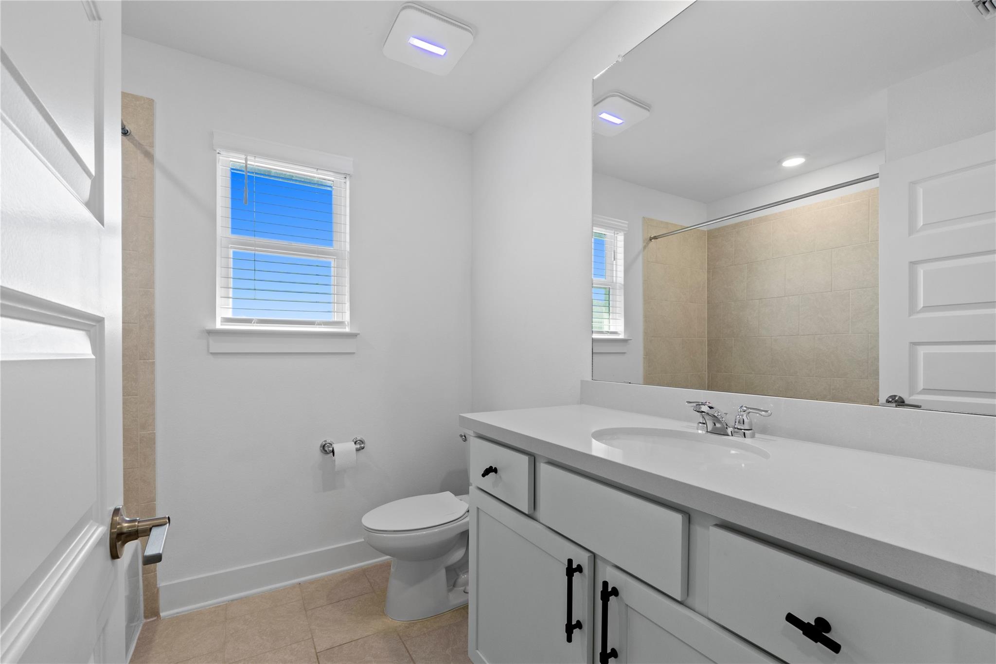 7909 Edmondson Bend Austin TX 78744