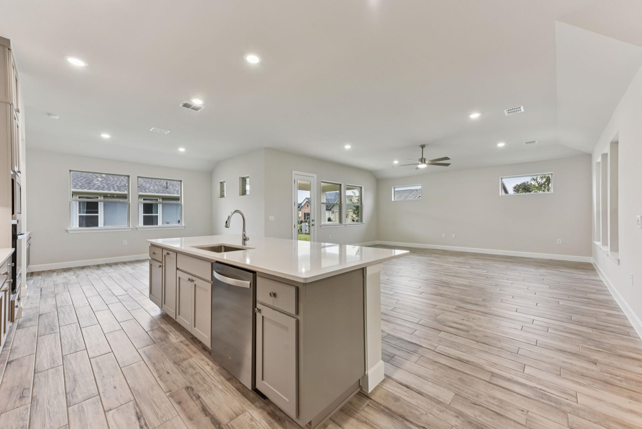 341 Sprinting Peak Drive San Marcos TX 78666