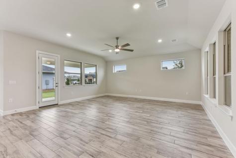 341 Sprinting Peak Drive San Marcos TX 78666
