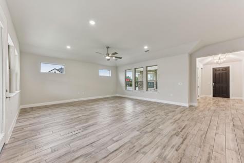 341 Sprinting Peak Drive San Marcos TX 78666