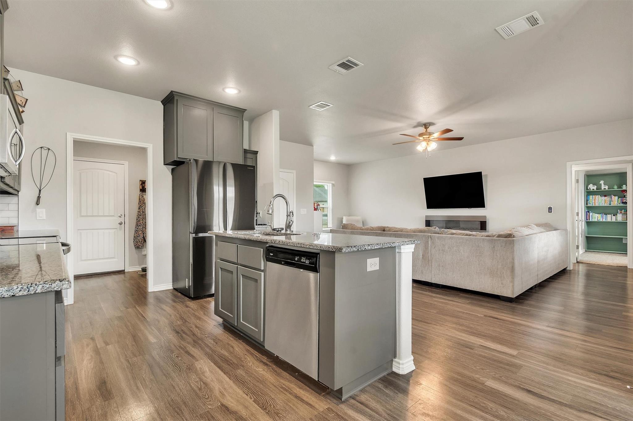 145 Elmer Avenue Burnet TX 78611