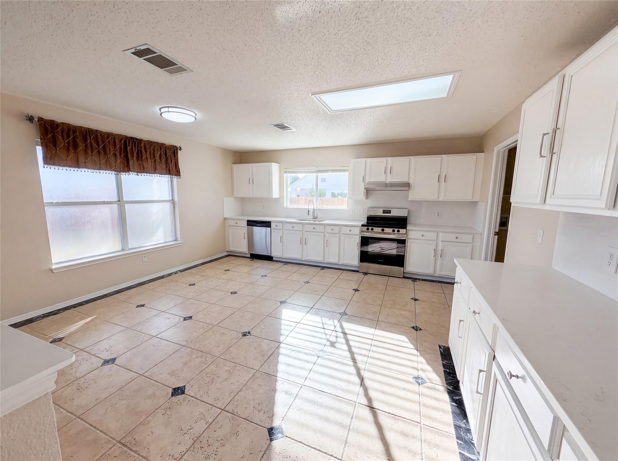 2727 High Point Drive Round Rock TX 78664