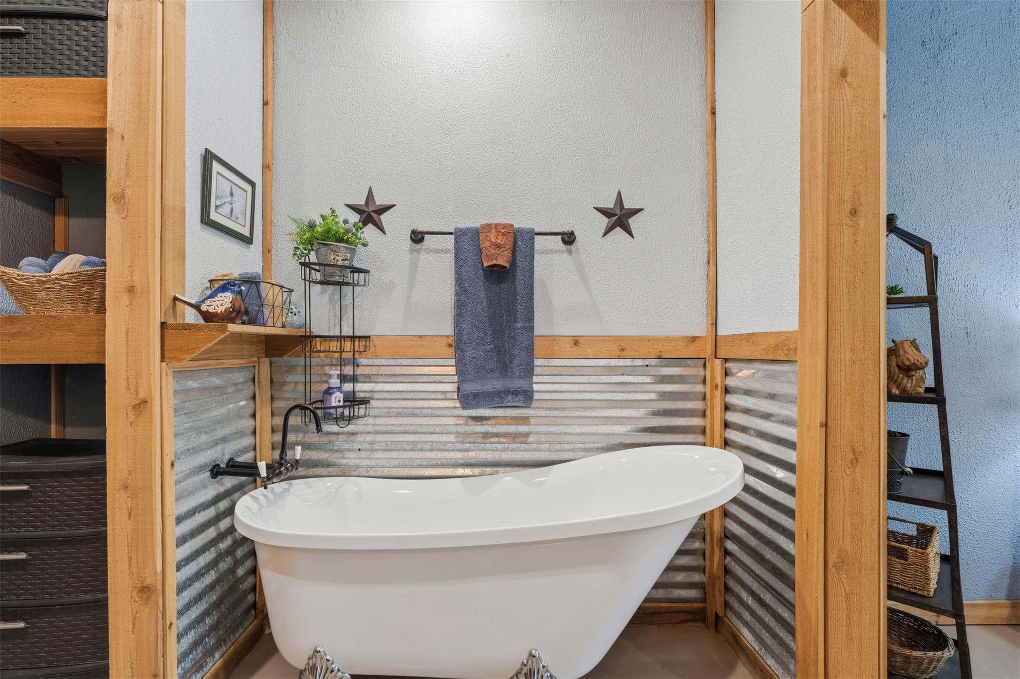 10996 Cr 311 Rockdale TX 76567