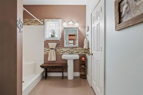10996 Cr 311 Rockdale TX 76567