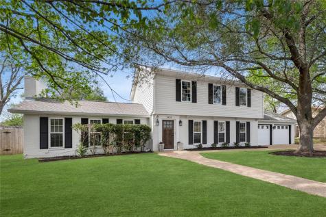 2403 Comburg Castle Way Austin TX 78748