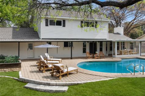2403 Comburg Castle Way Austin TX 78748