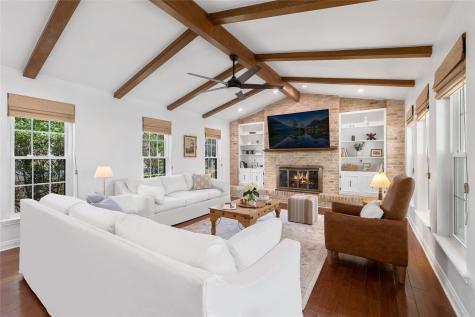 2403 Comburg Castle Way Austin TX 78748