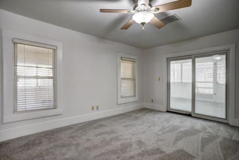 602 Mills Street Smithville TX 78957