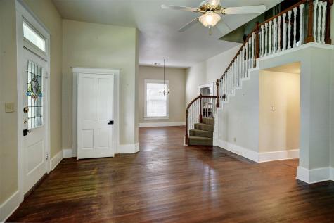 602 Mills Street Smithville TX 78957