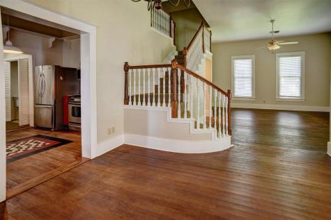 602 Mills Street Smithville TX 78957