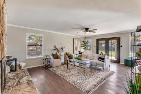 12901 Lamplight Village Avenue Austin TX 78727