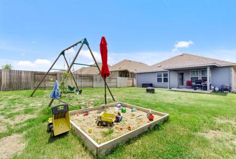 128 Smokebush Trail Bastrop TX 78602