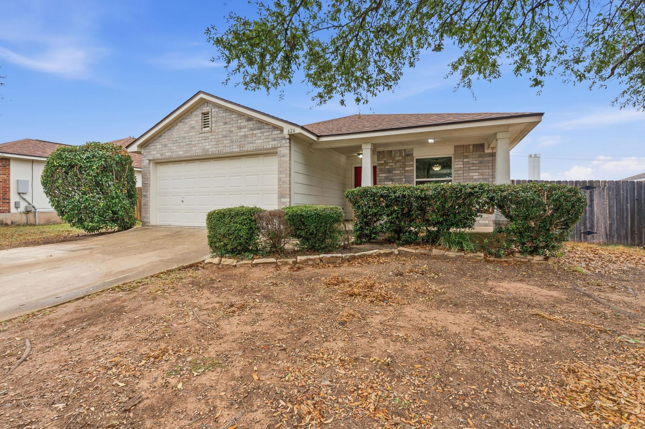626 Atlantis Kyle TX 78640