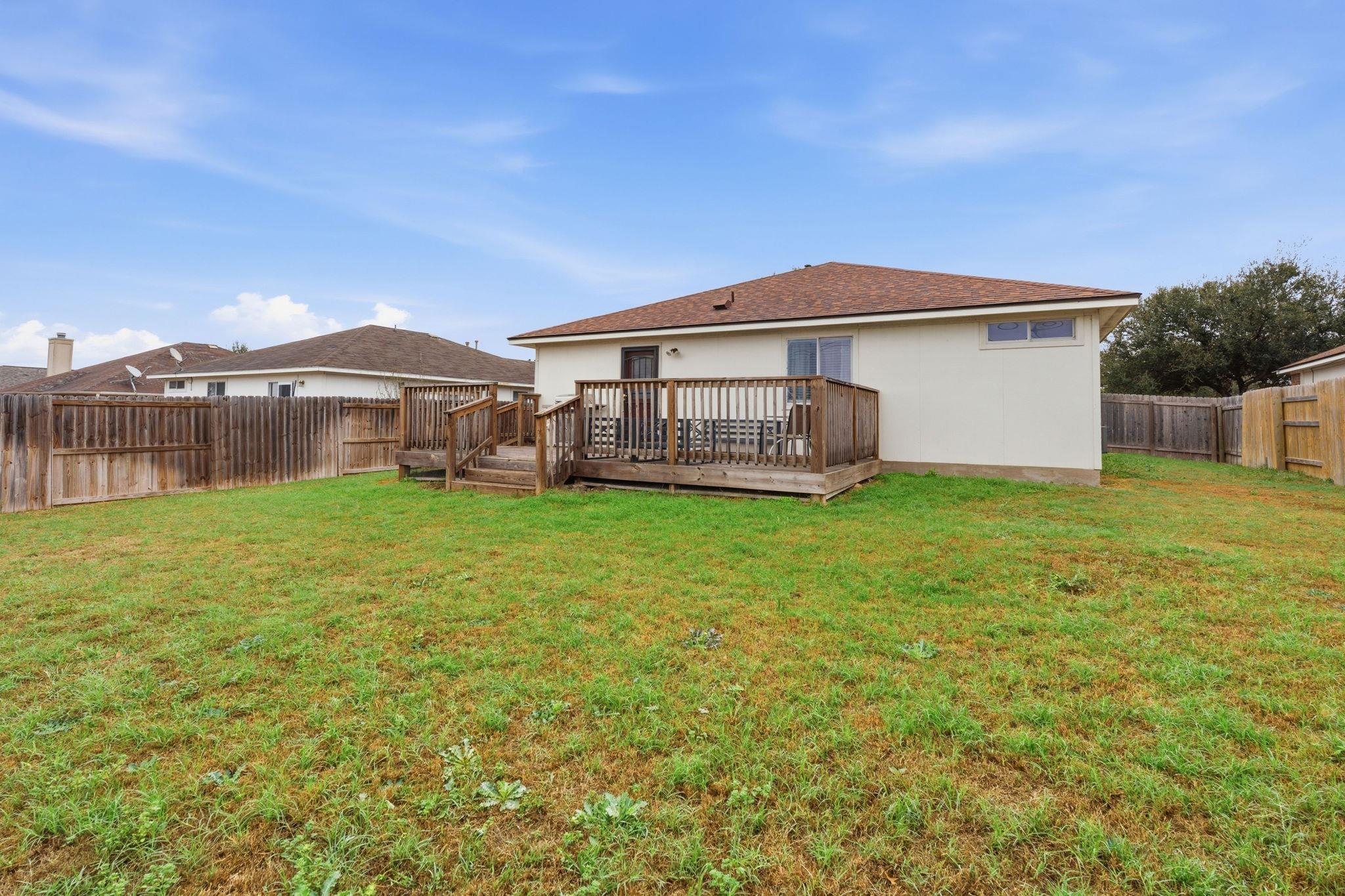 626 Atlantis Kyle TX 78640