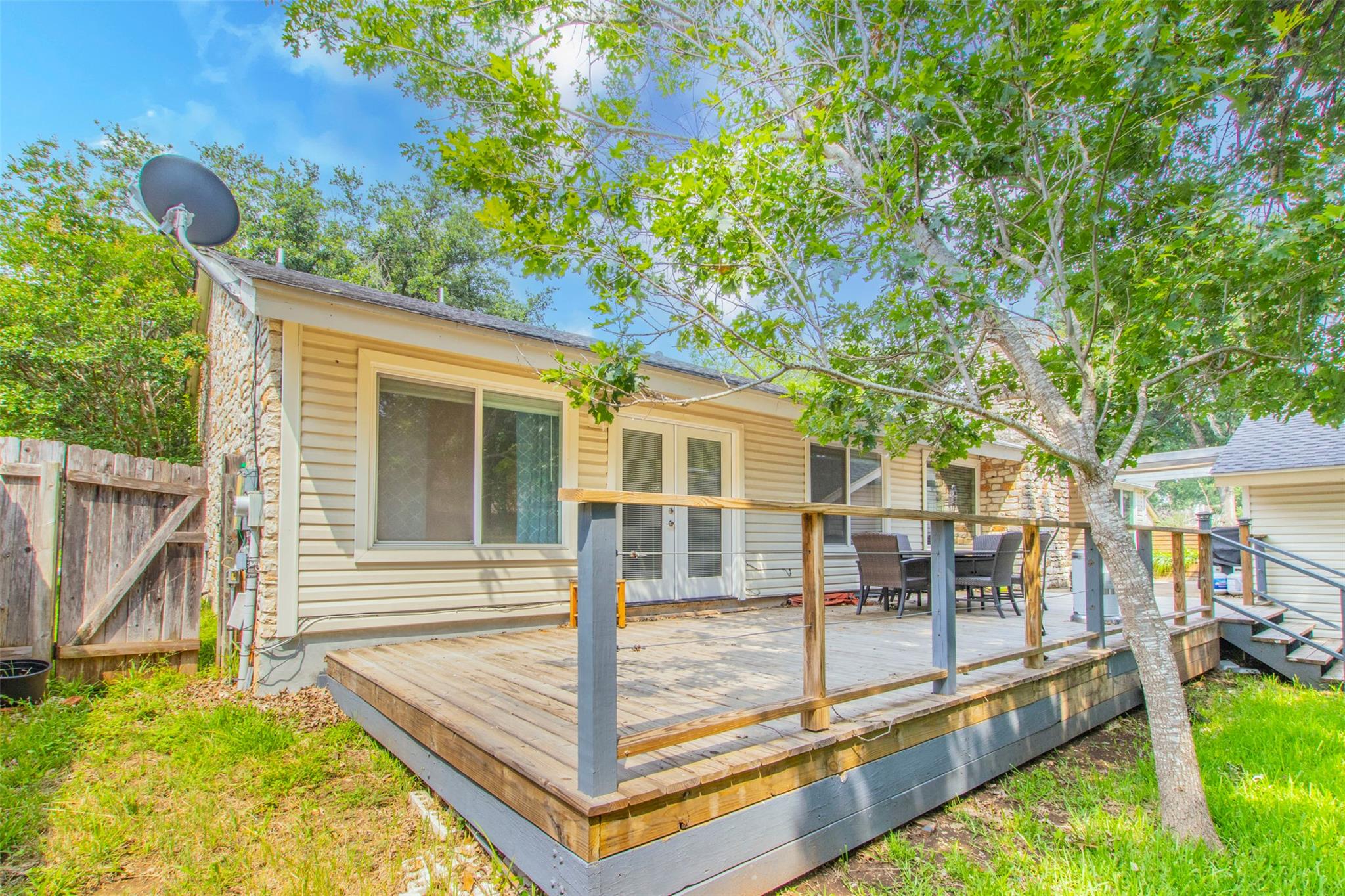 2400 Braemar Cove Austin TX 78747