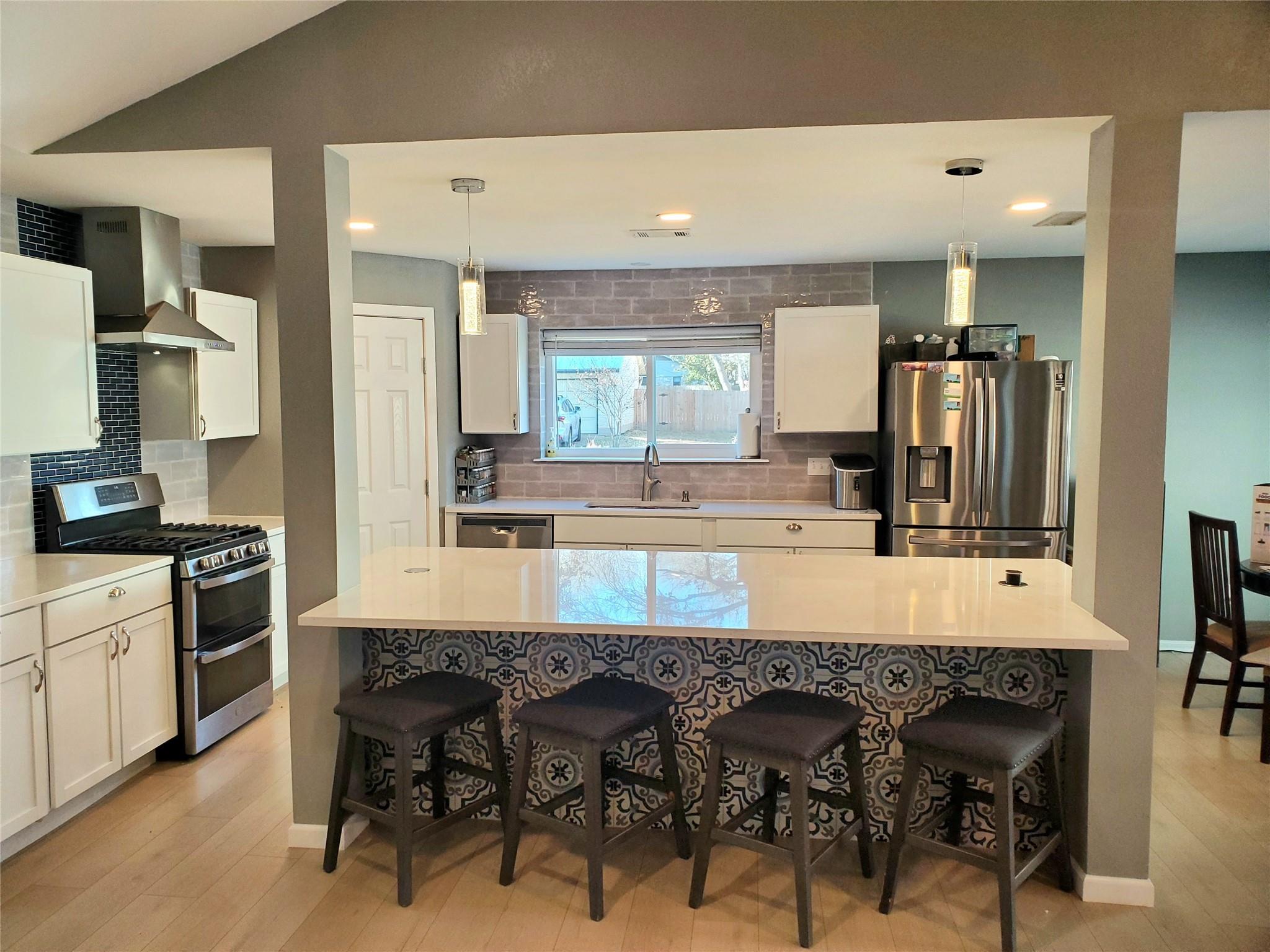 2400 Braemar Cove Austin TX 78747