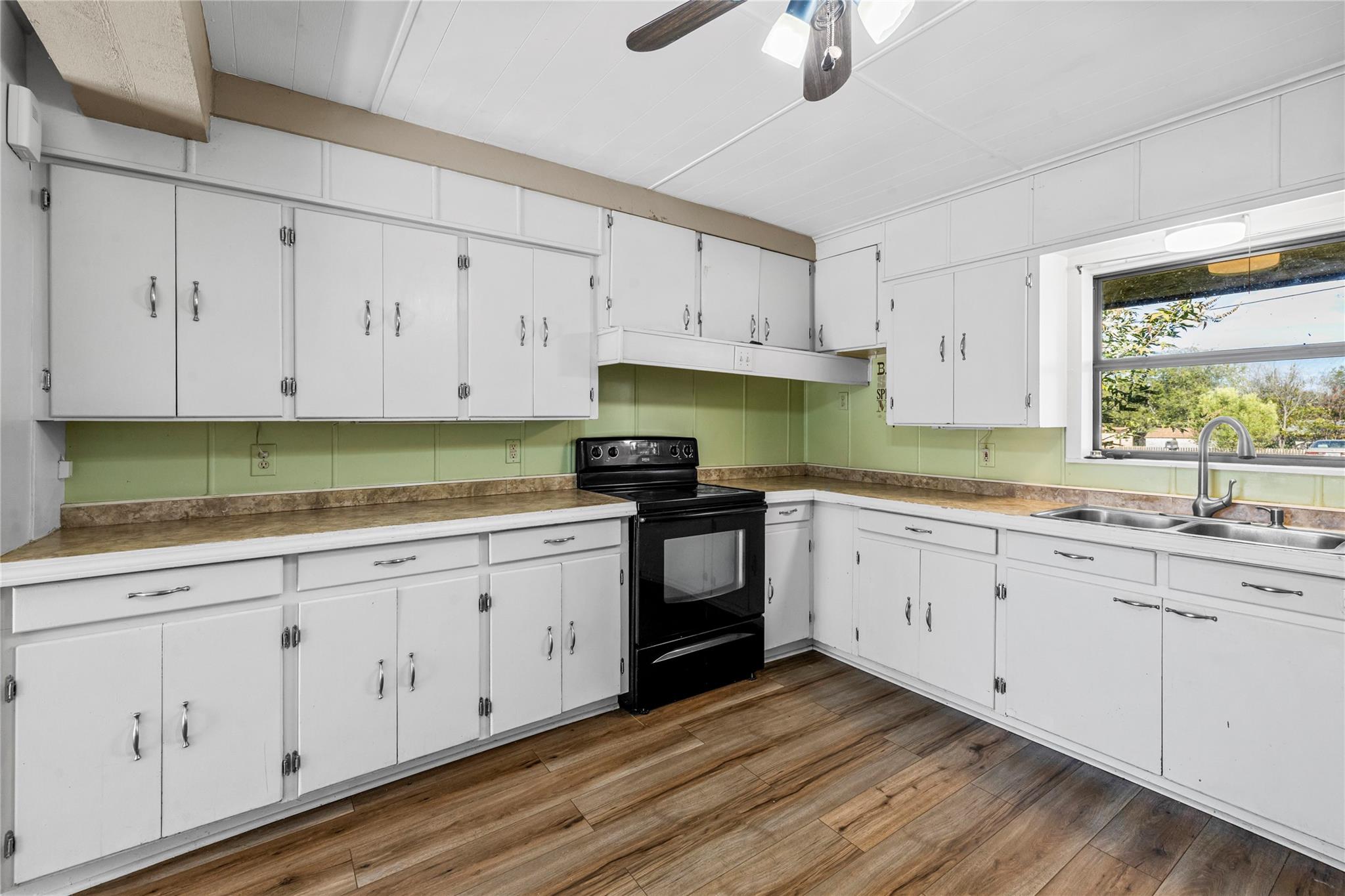 1401 Brazos Street Marble Falls TX 78654