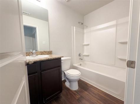 501 Yearwood Lane Jarrell TX 76537