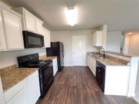 501 Yearwood Lane Jarrell TX 76537