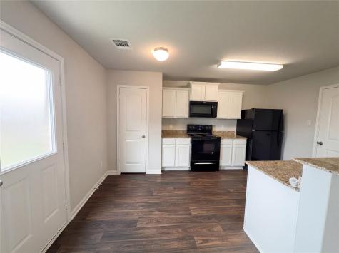 501 Yearwood Lane Jarrell TX 76537