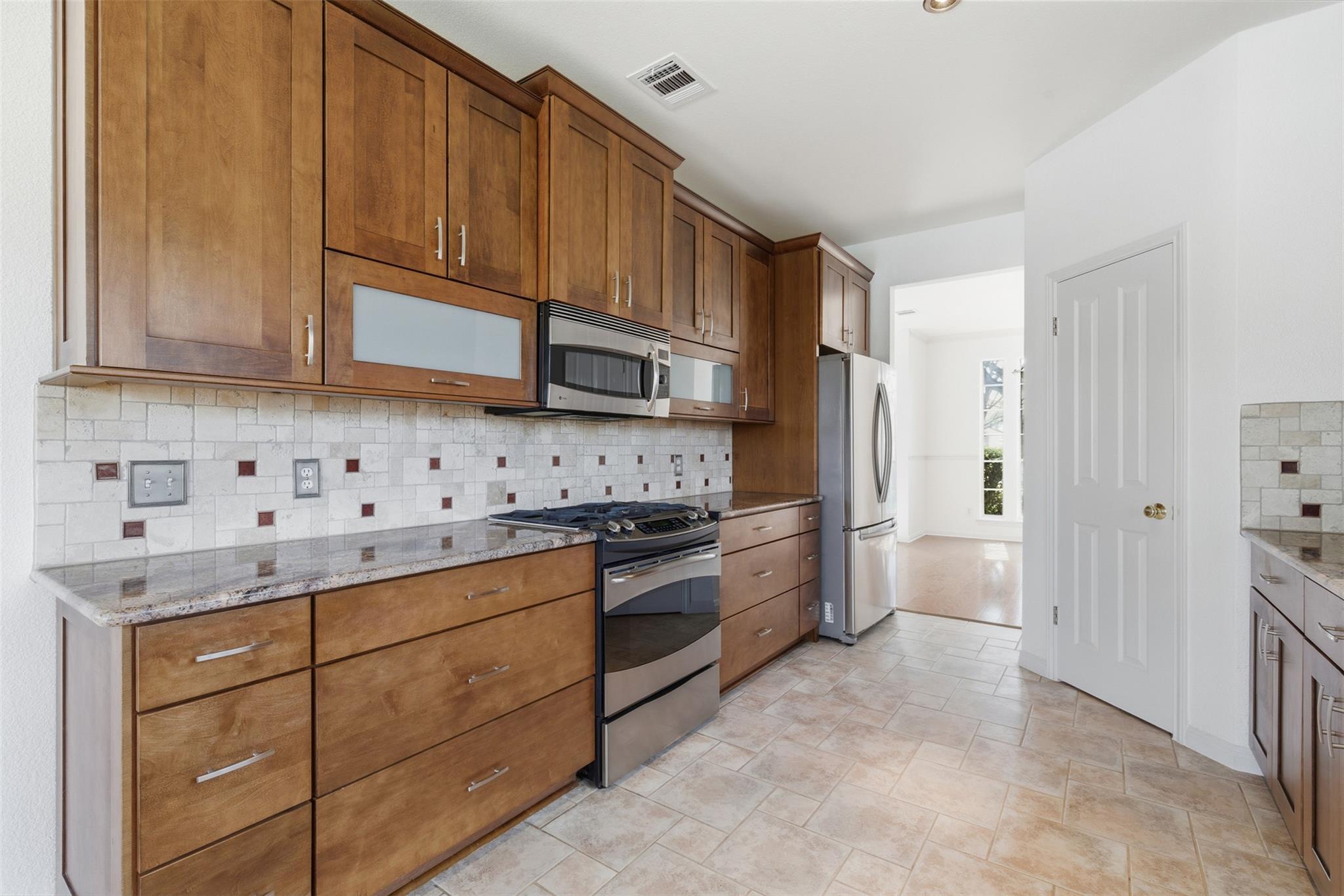207 Silver Oak Drive Round Rock TX 78664