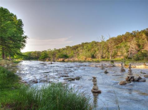 20 Meridian Drive Wimberley TX 78676