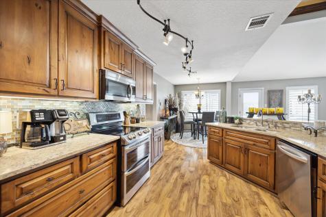515 Wesley Ridge Drive Spicewood TX 78669