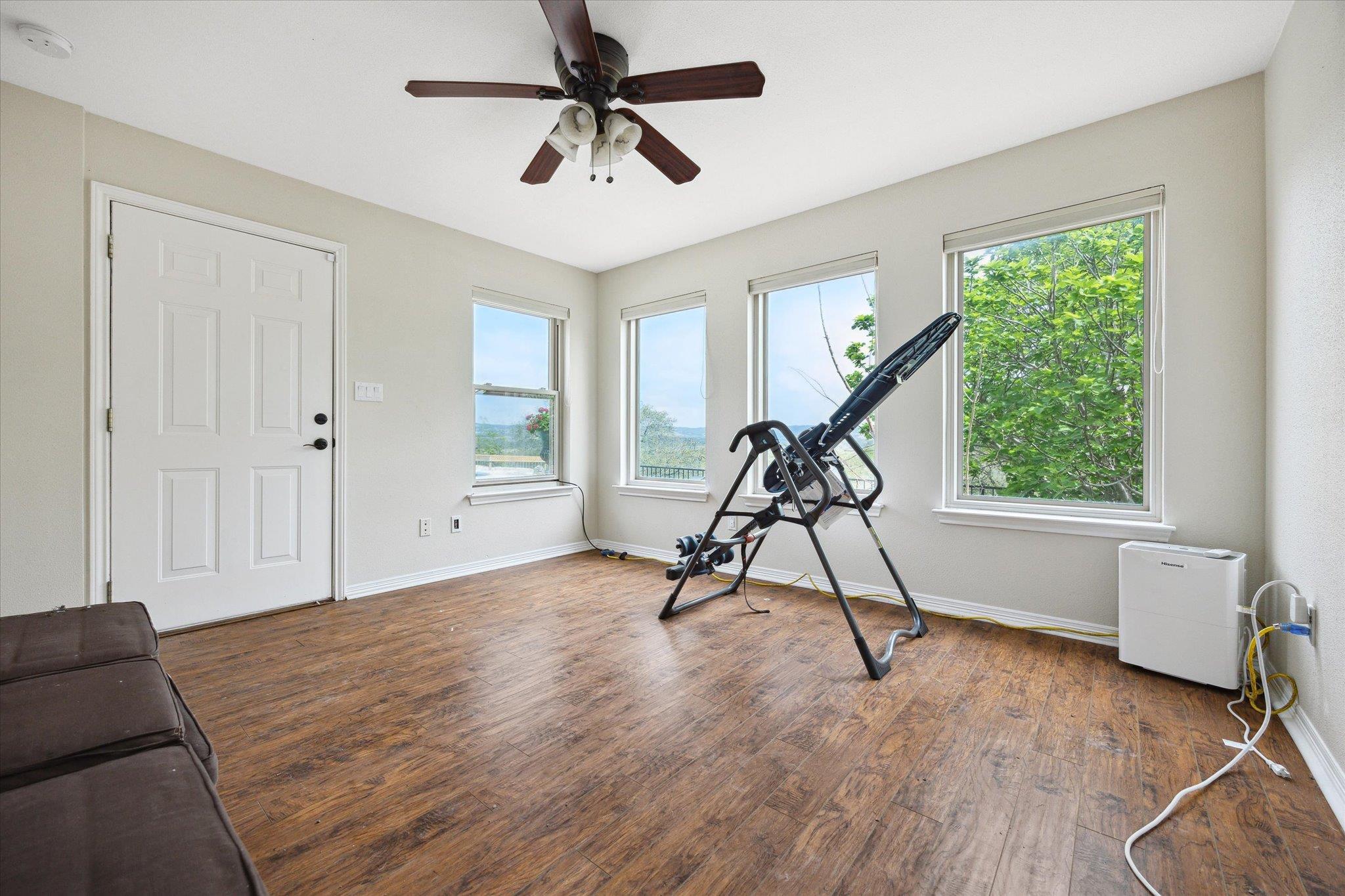 515 Wesley Ridge Drive Spicewood TX 78669
