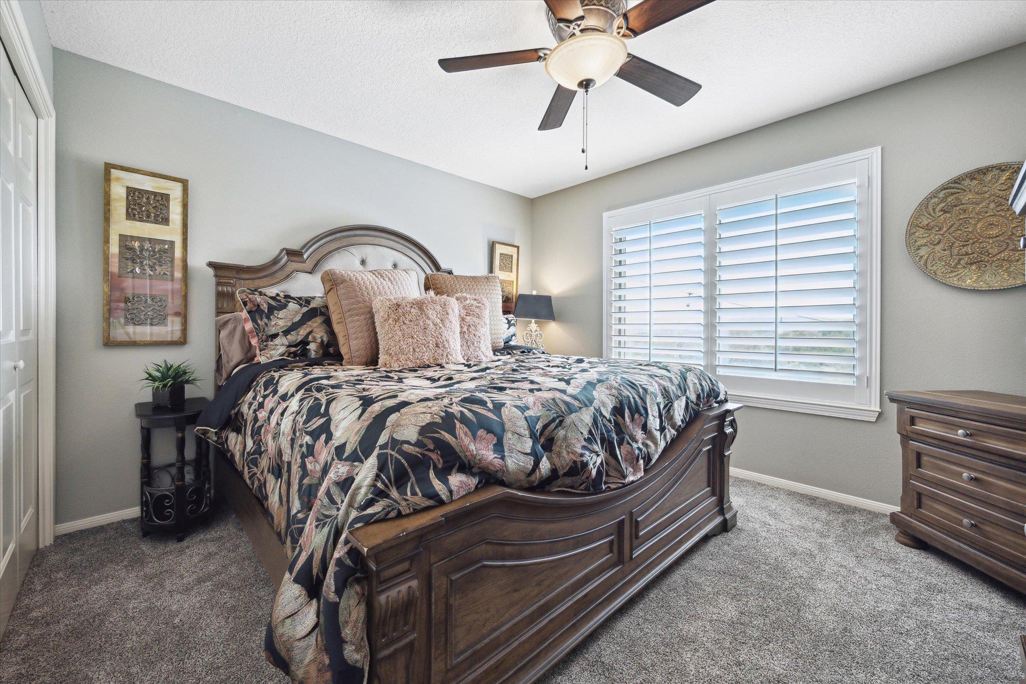 515 Wesley Ridge Drive Spicewood TX 78669