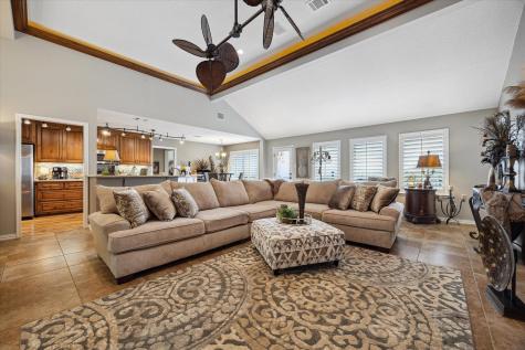 515 Wesley Ridge Drive Spicewood TX 78669