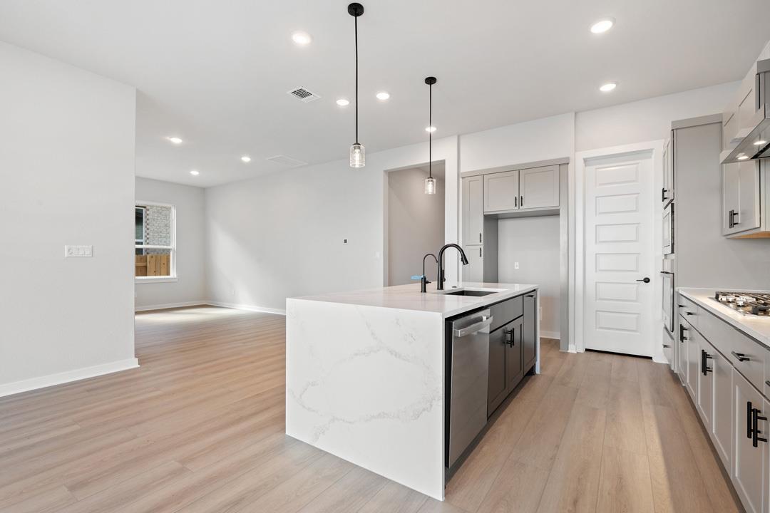 608 Leeland Drive Liberty Hill TX 78642