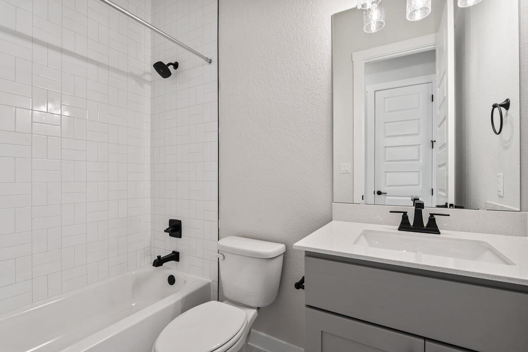608 Leeland Drive Liberty Hill TX 78642