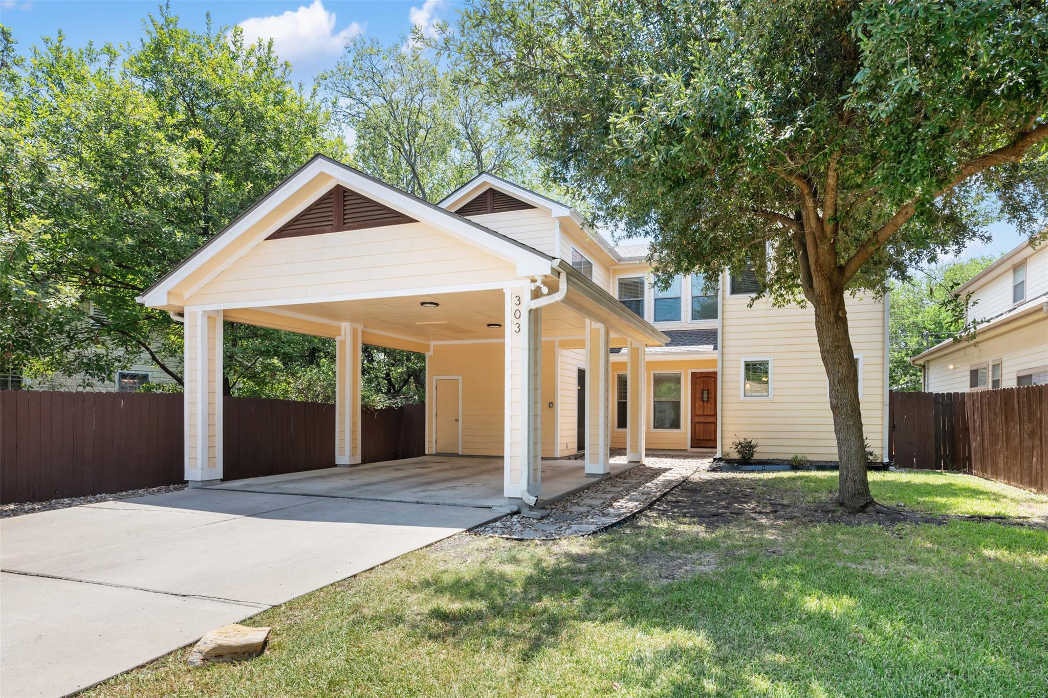 303 Zennia Street Austin TX 78751
