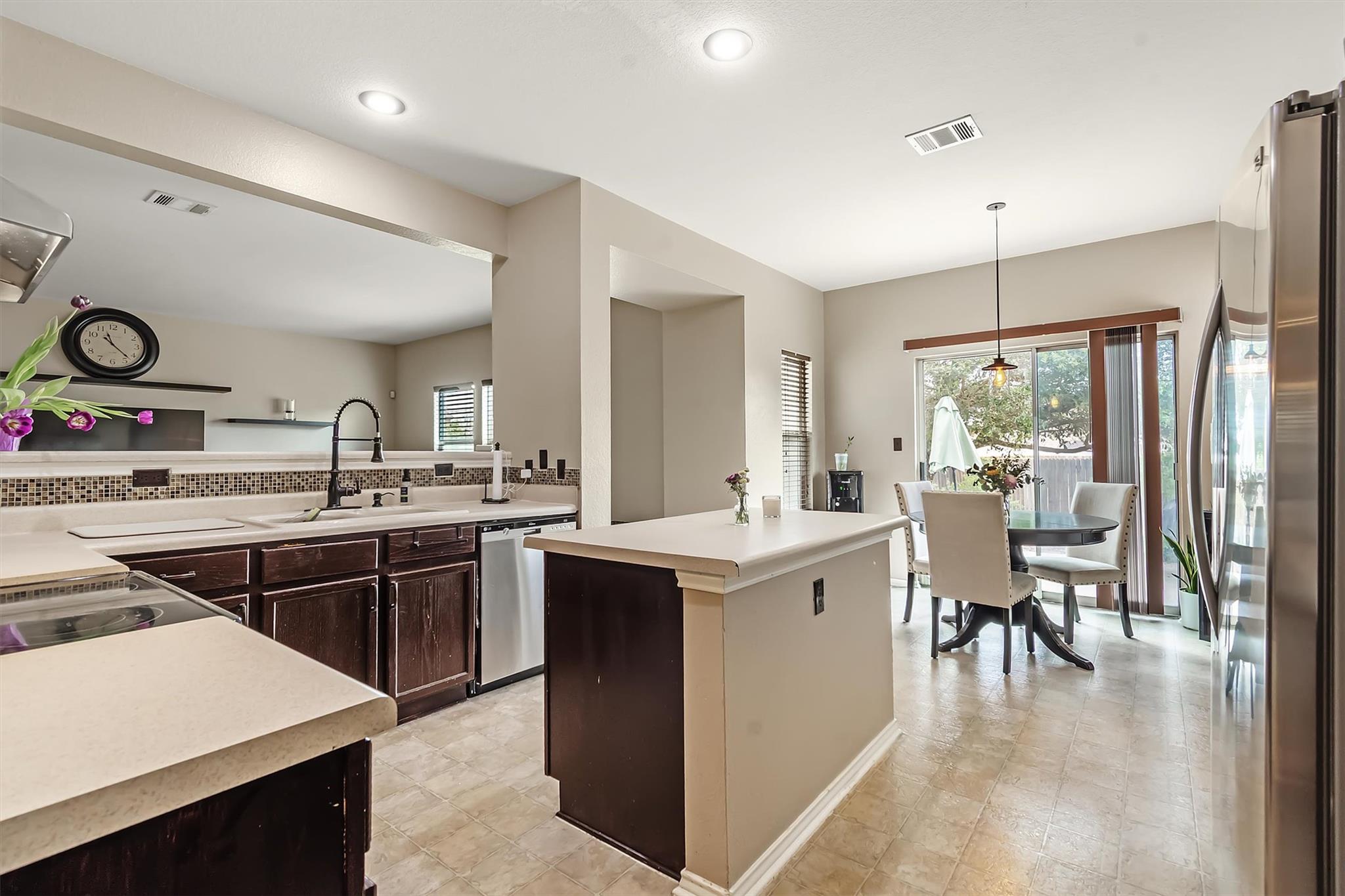 160 Japonica Court Kyle TX 78640