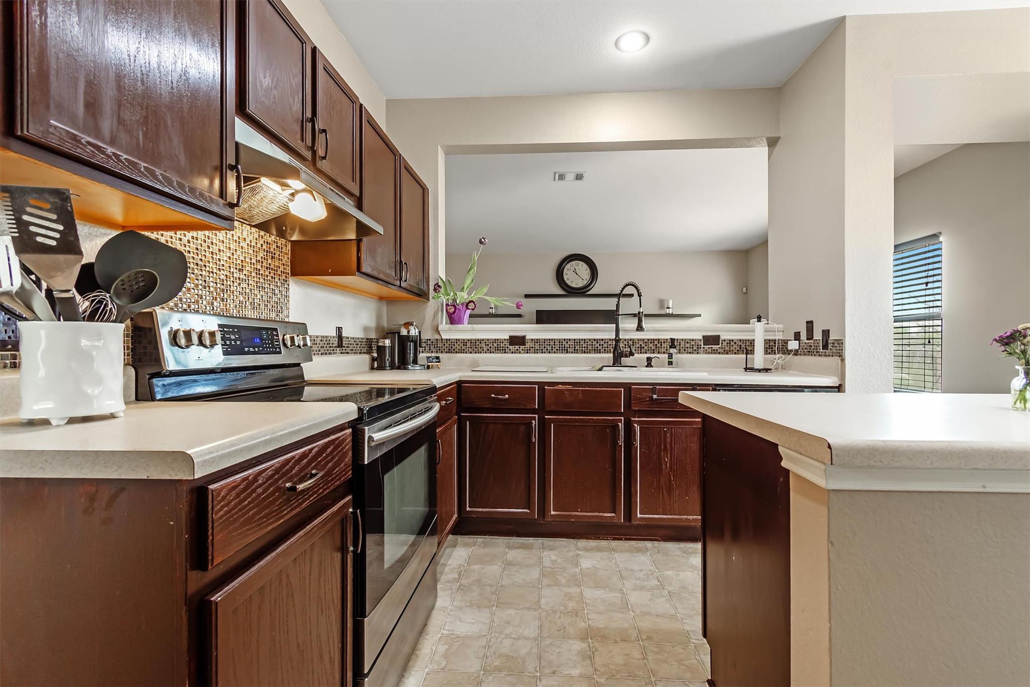 160 Japonica Court Kyle TX 78640