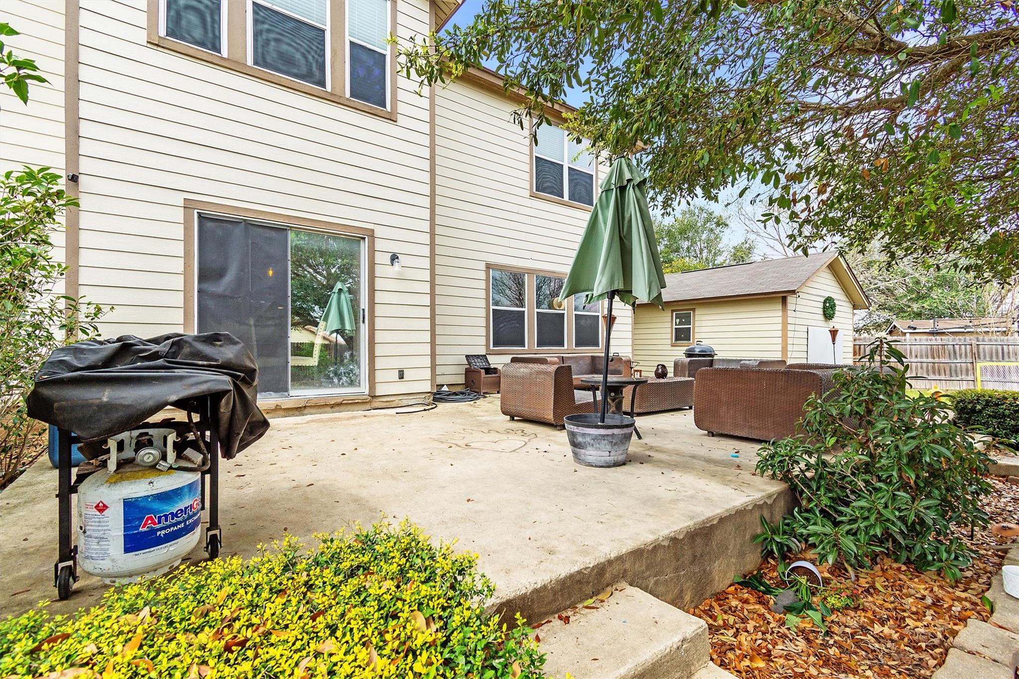 160 Japonica Court Kyle TX 78640