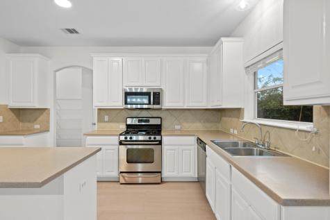 4312 Hidden Lake Crossing Pflugerville TX 78660