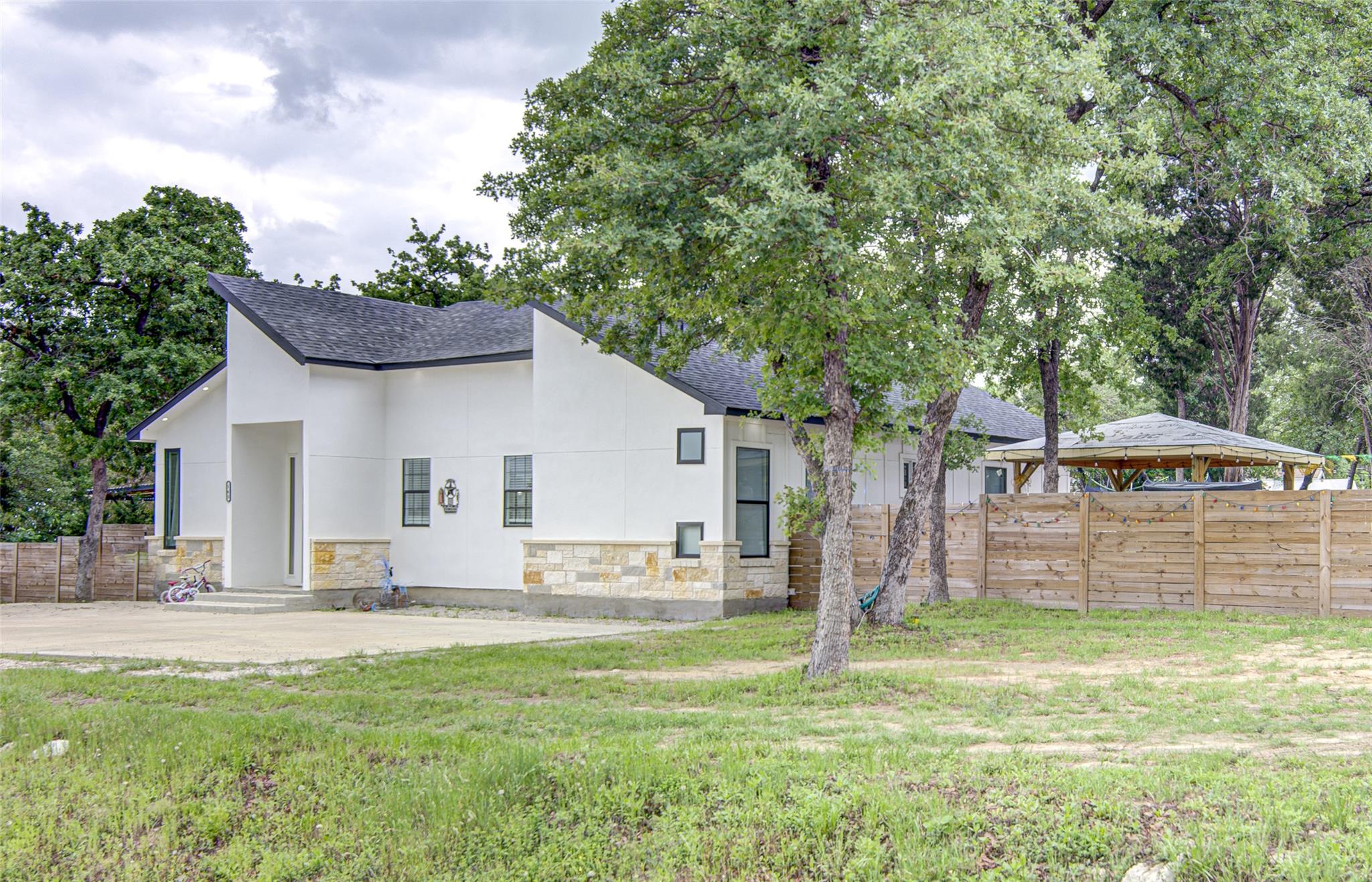 165 La Selva Drive Elgin TX 78621
