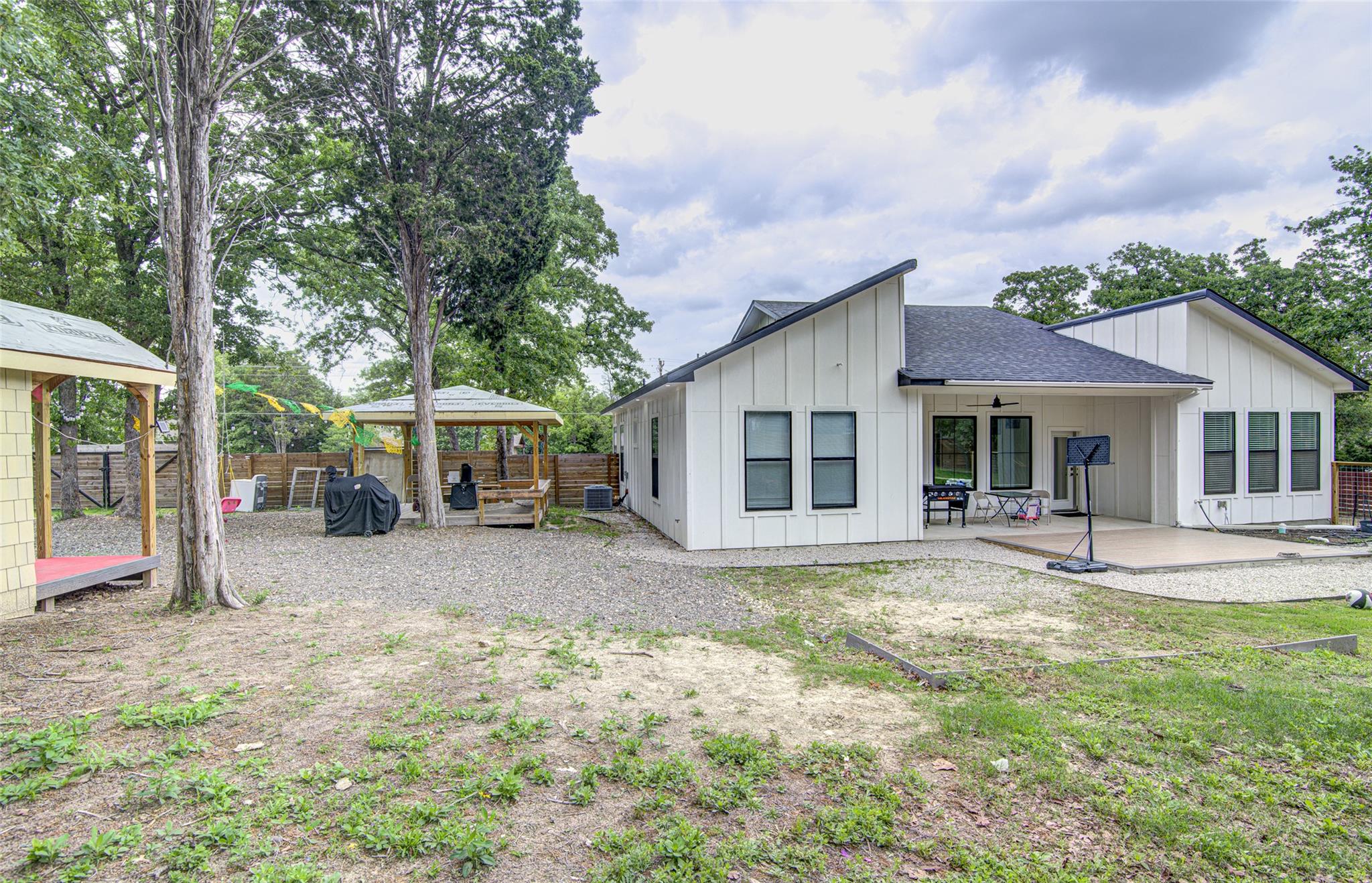 165 La Selva Drive Elgin TX 78621