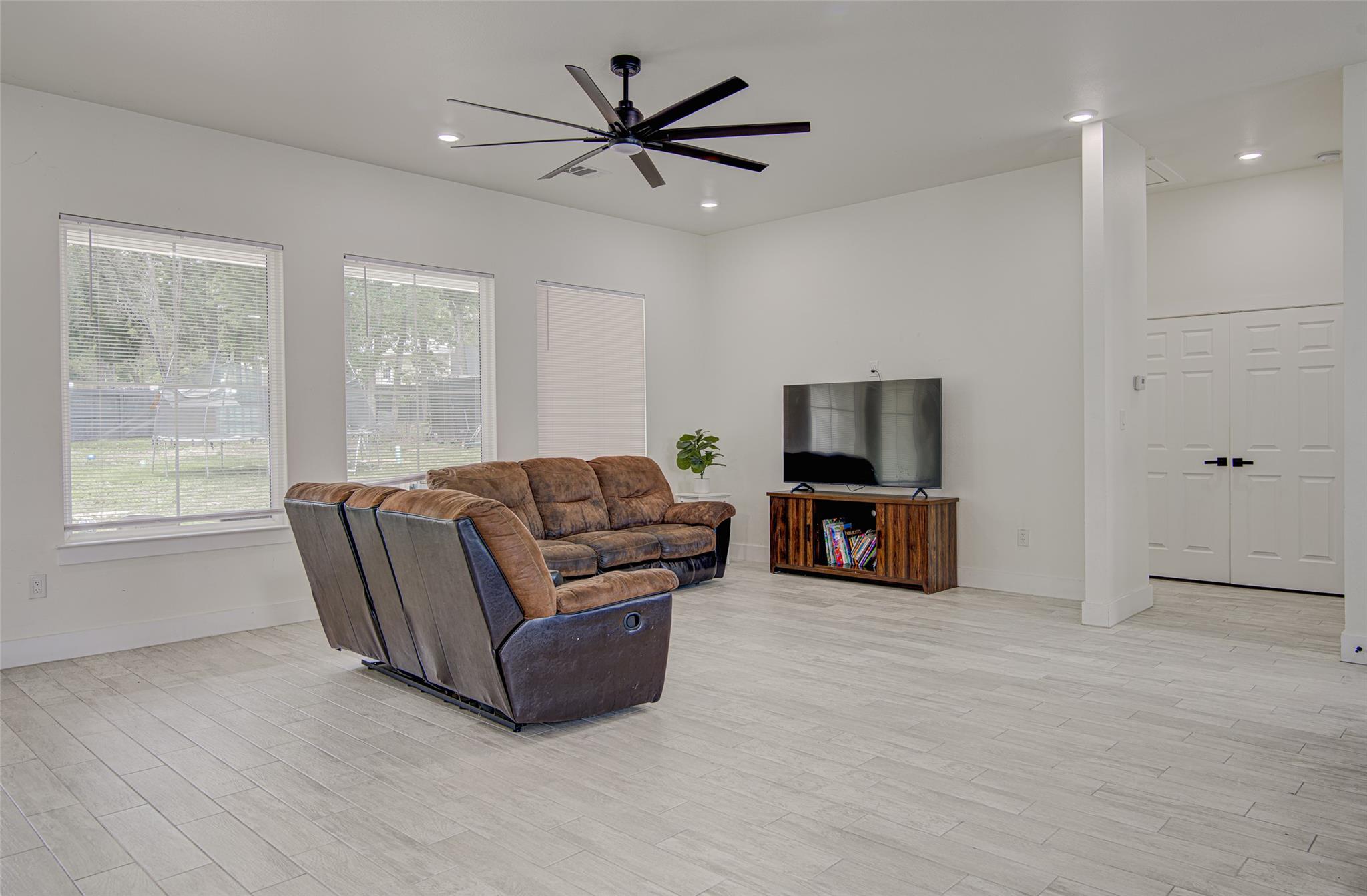 165 La Selva Drive Elgin TX 78621