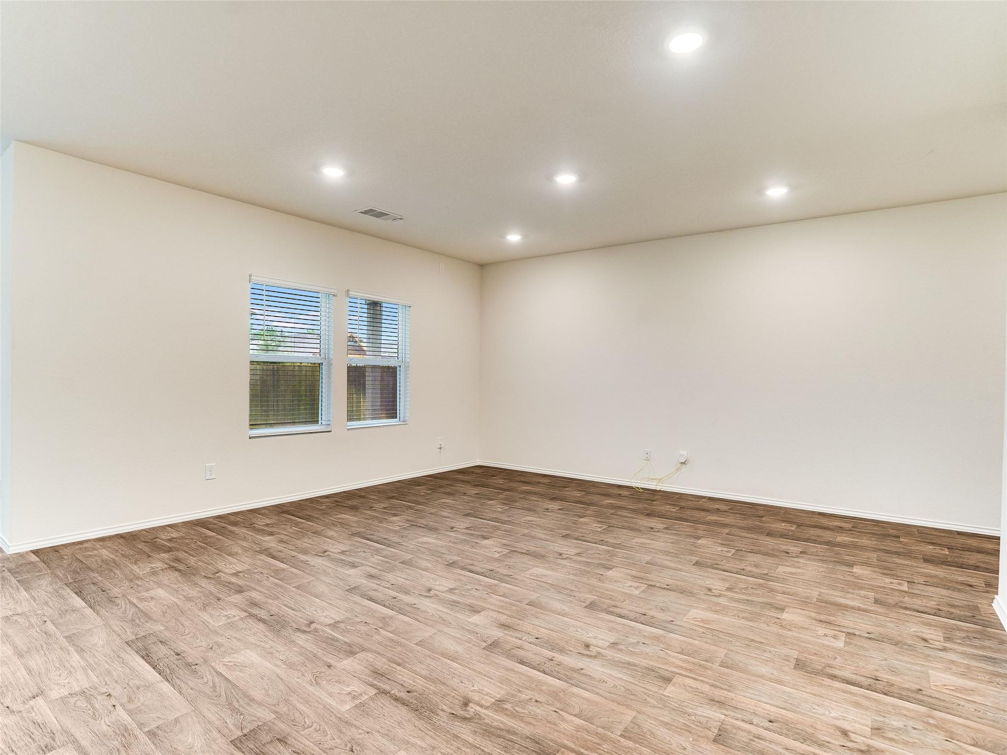 383 Sickle Loop Kyle TX 78640